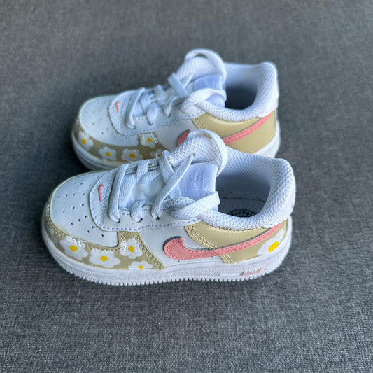 White AF1 x Flower (size 17 to 27 Met klittenband!)