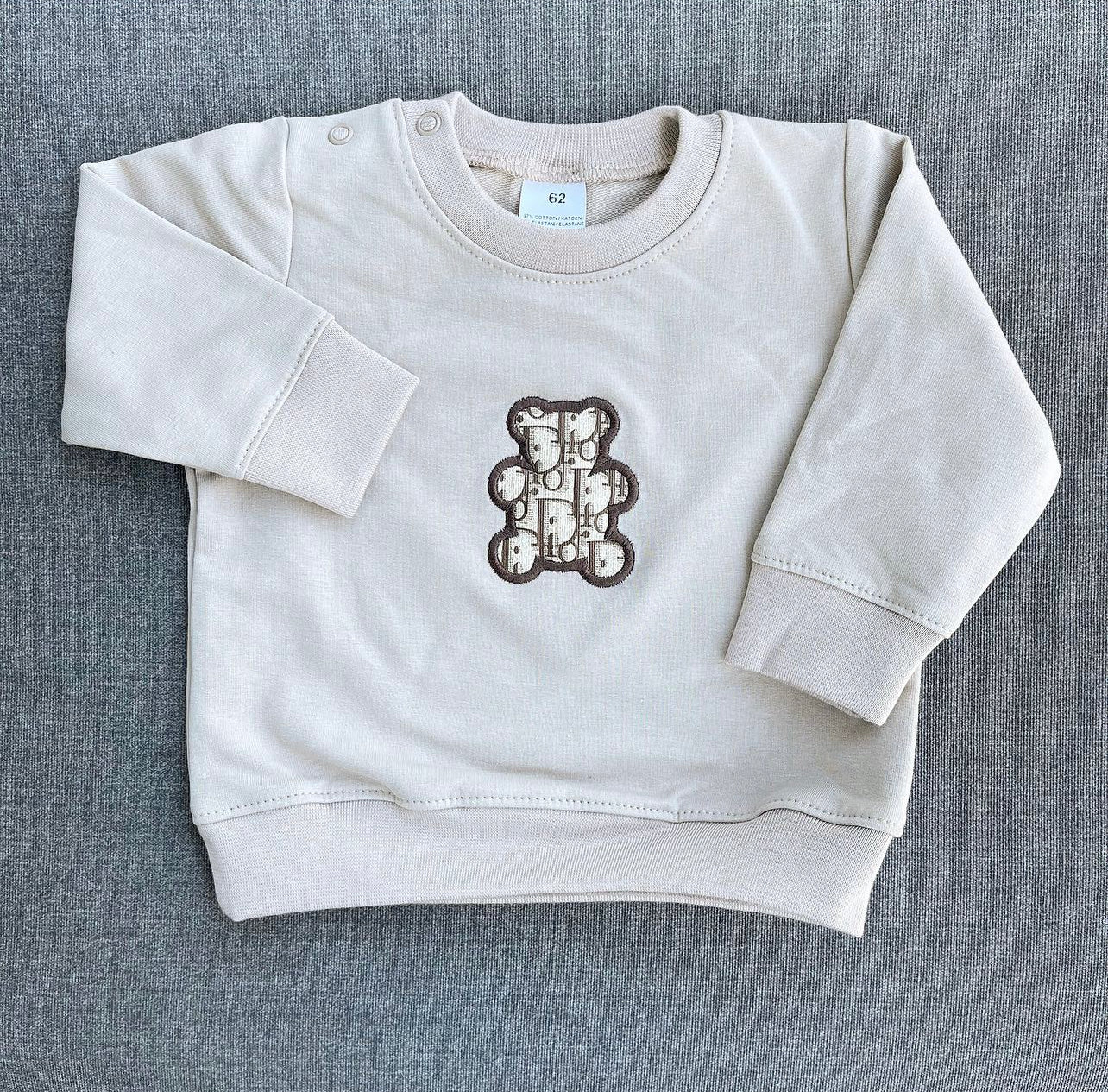 Beige Sweater x CD Beige Fabric