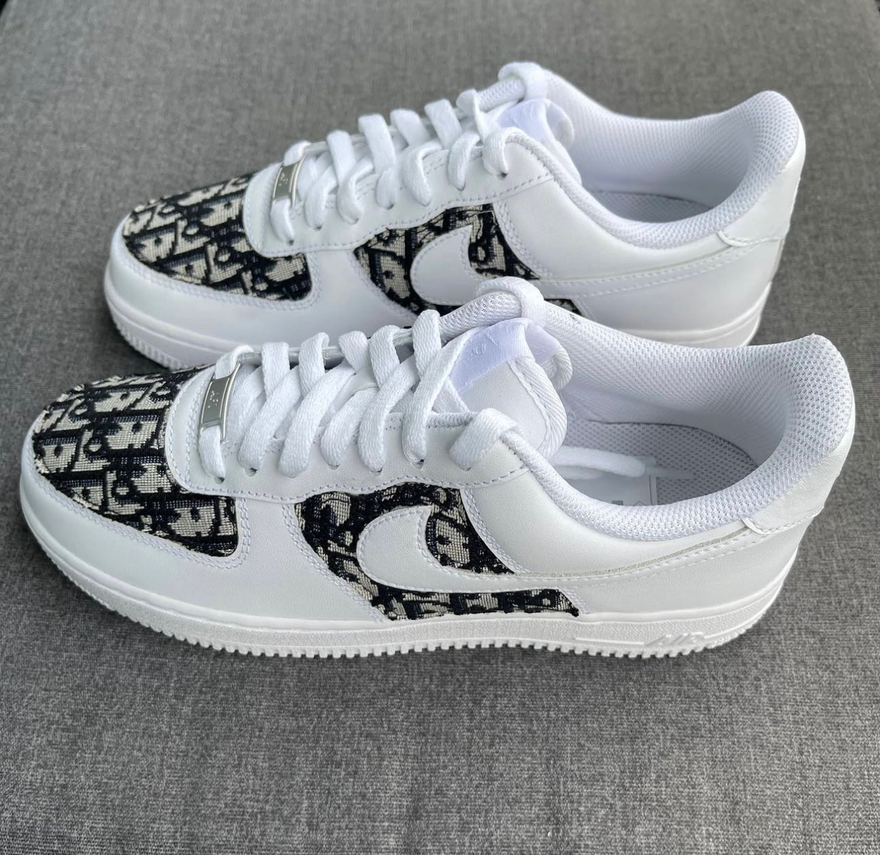 White AF1 Adult x CD Dark Blue Fabric